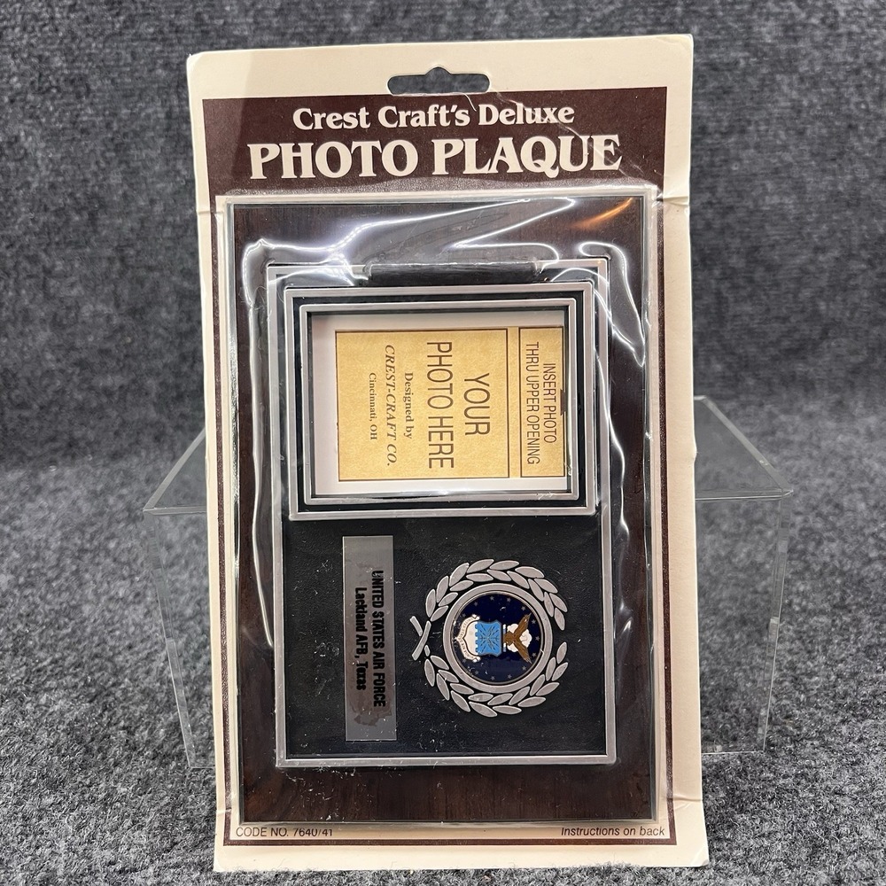 New Crest Craft's Deluxe Photo Plaque Board Metal USAF Medallion Lackland AFB